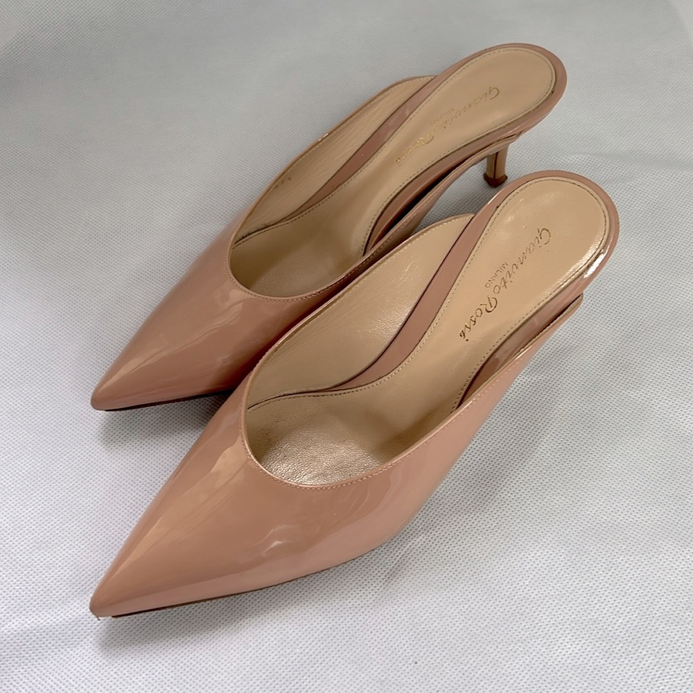 Gianvito Rossi, blush nude pink shoes, size EU 37.5, US 7, lightly used, 2” heel